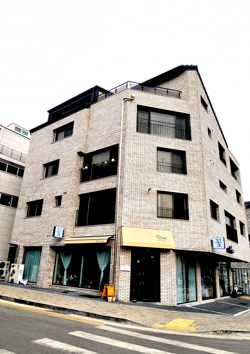 0ae74b04d0824939f54237aac3a5e9bf_1687128034_3056.jpg